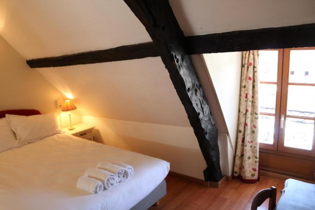 Le Poisson Ivre Bed & Breakfast Dinan Dış mekan fotoğraf