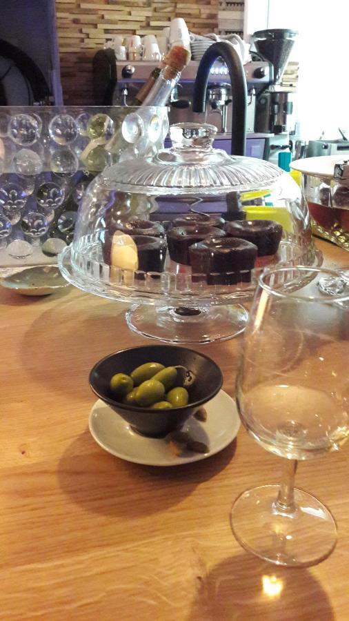 Le Poisson Ivre Bed & Breakfast Dinan Dış mekan fotoğraf